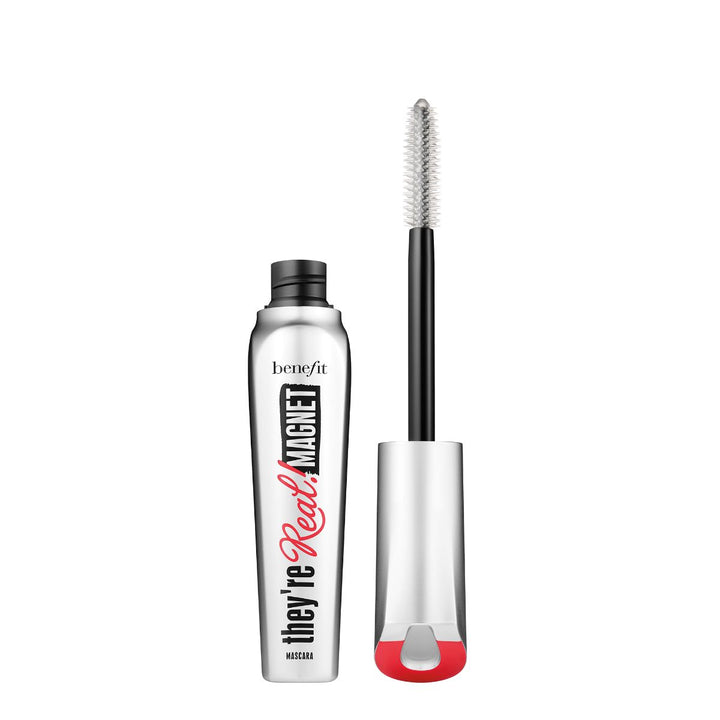 They're Real! Magnet Extreme Lengthening & Powerful Lifting Mascara