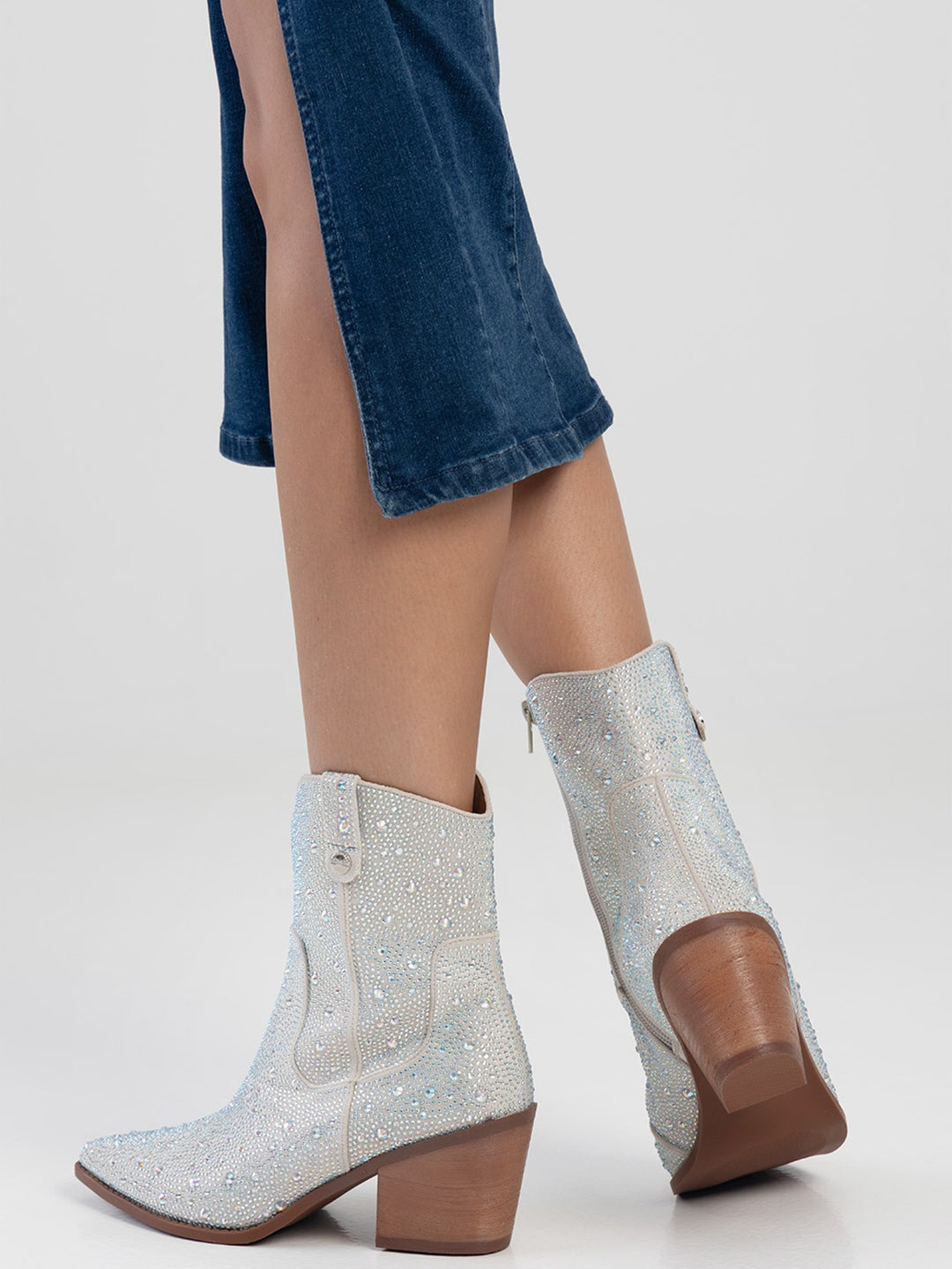 Staright Embellished Cowboy Boot - Silver