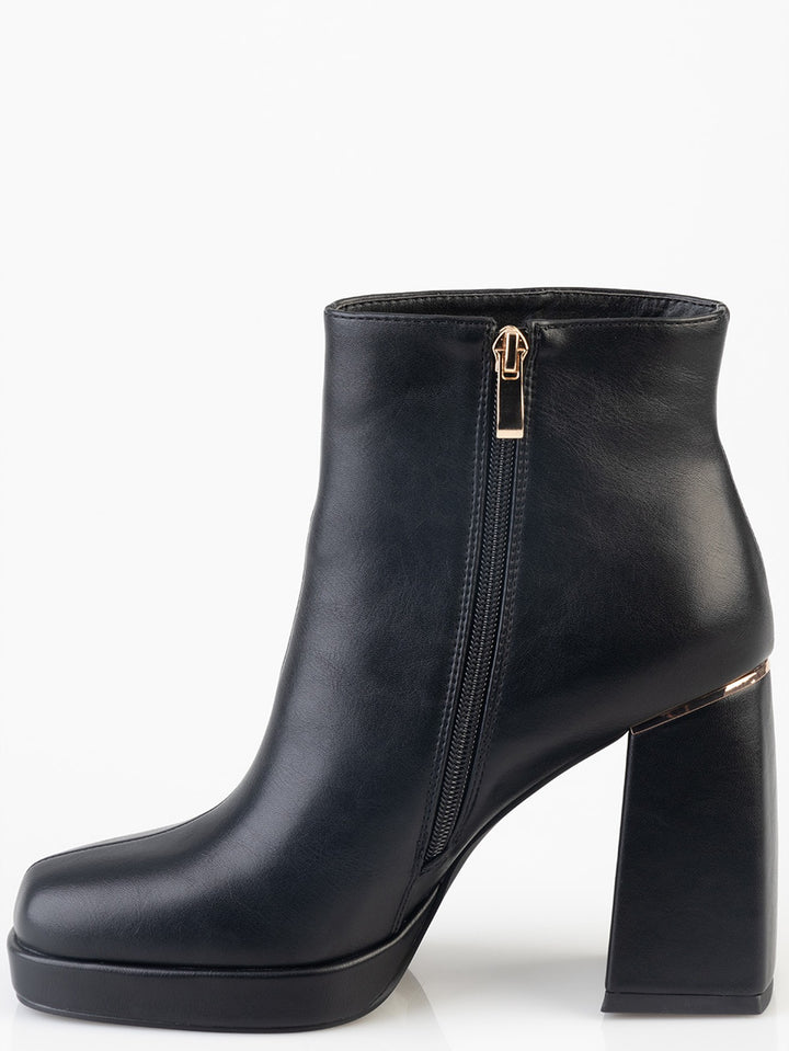 Darla Block Heel Ankle Boot - Black