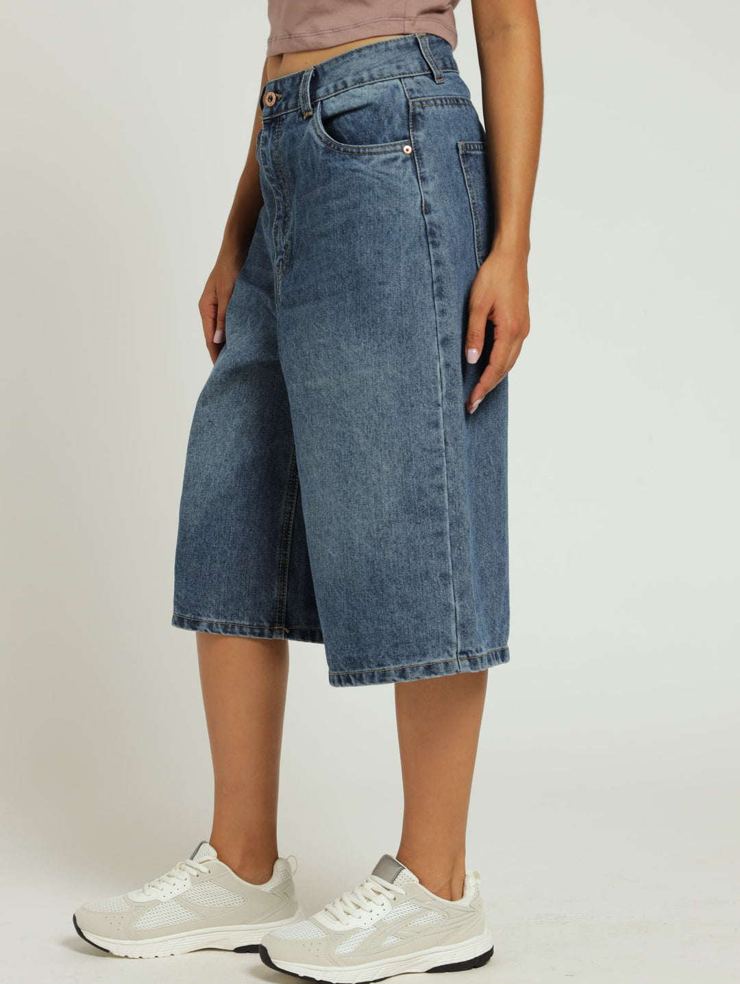 Wide Leg Bermuda Shorts - Mid Blue