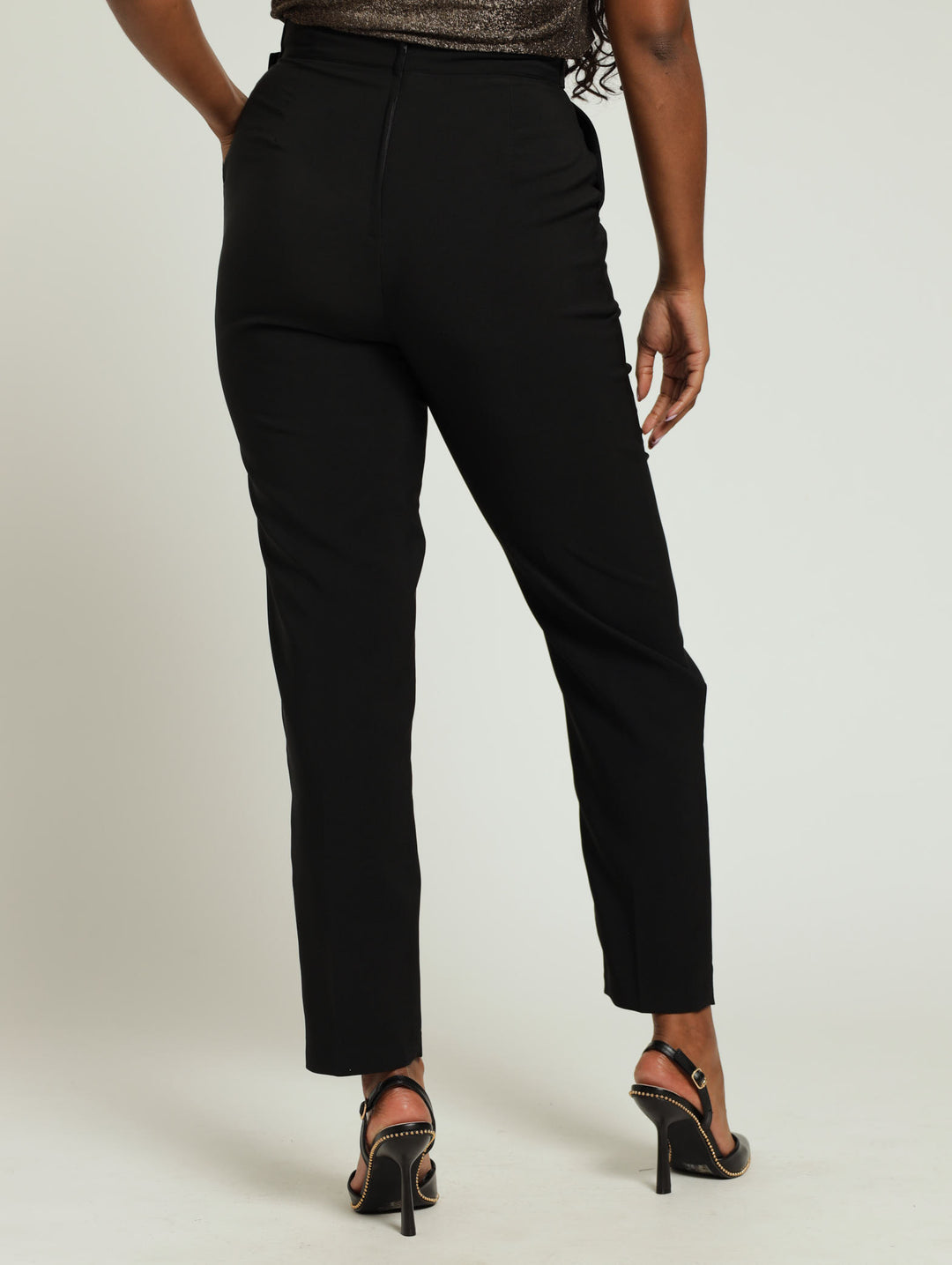 Square Buckle Belted Tapered Pants - Black