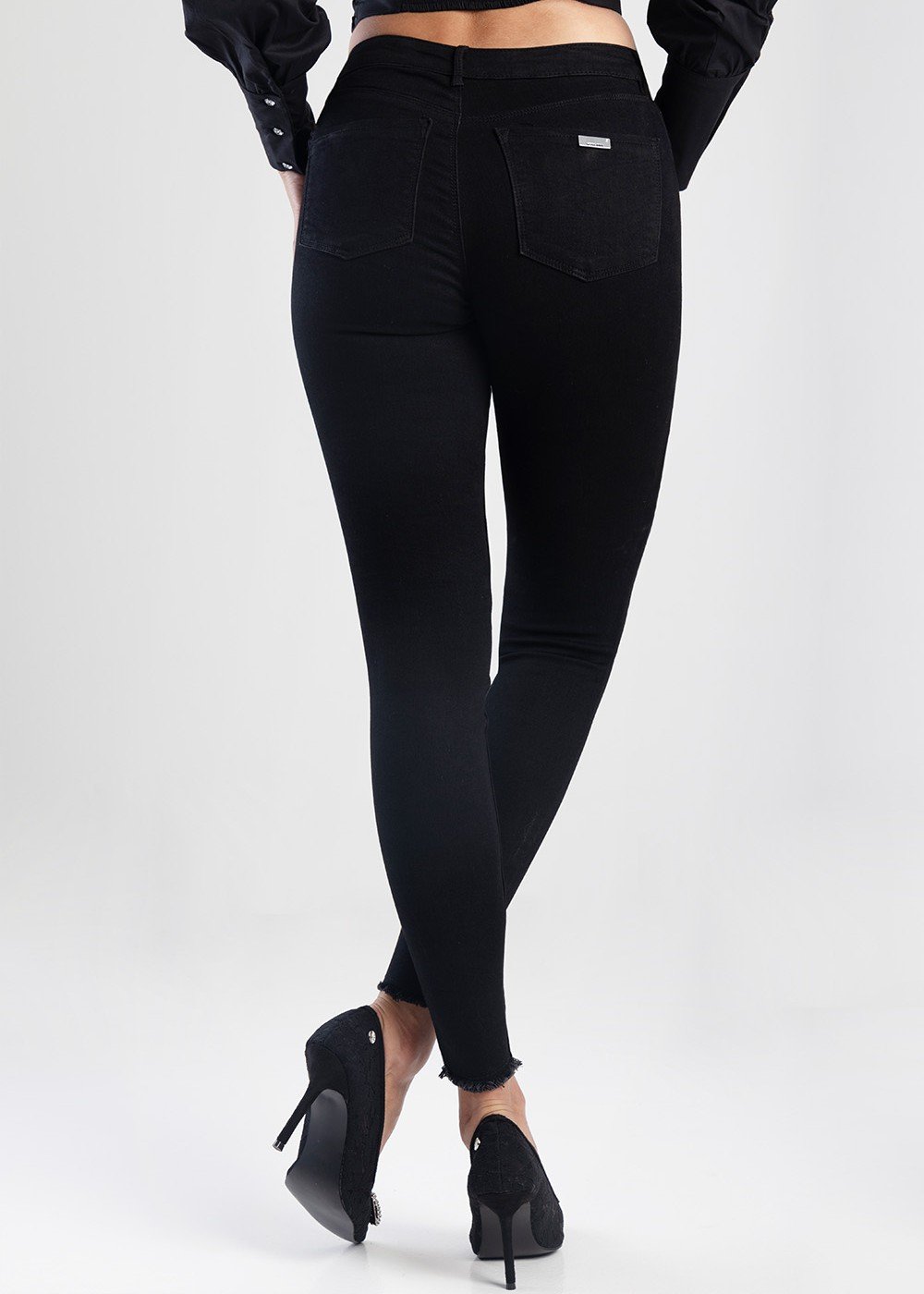 Axel Skinny Jean With Heart Trim - Black