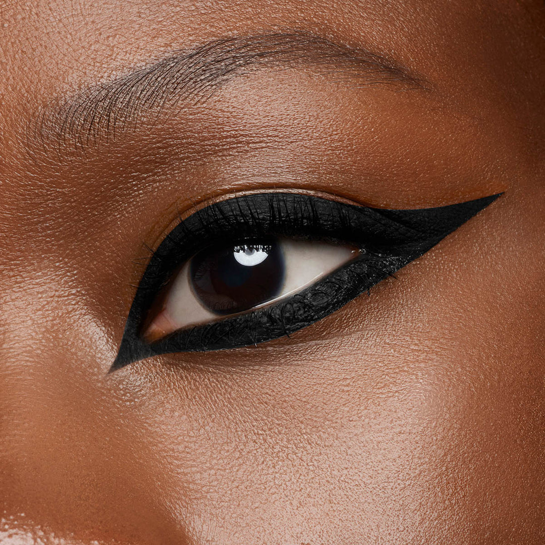 Couture Eye Liner