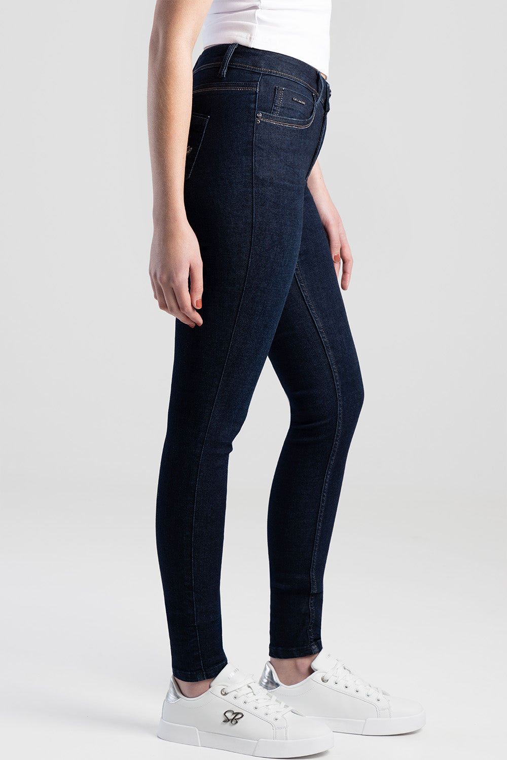 Axel Skinny Denim Jean With Back Pocket Embroidery - Dark Blue