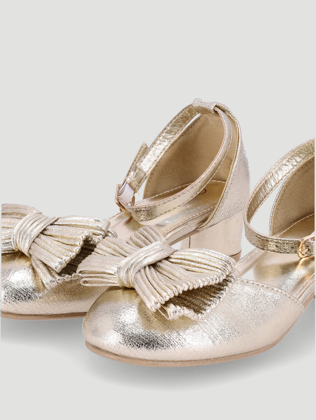 Girls Crinkle Bow Heeled Sandal - Gold