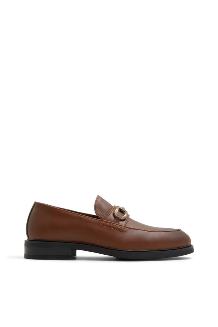 Hatton Metal Trim Heeled Slip In Loafer - Cognac