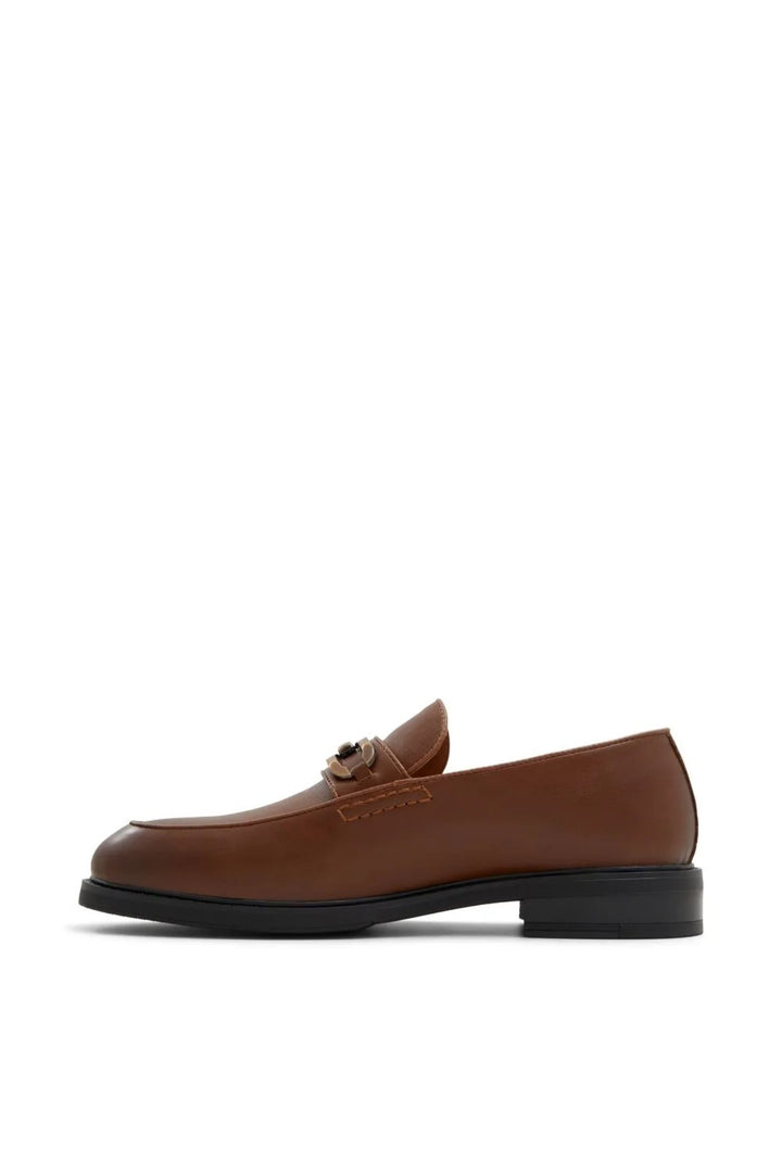 Hatton Metal Trim Heeled Slip In Loafer - Cognac