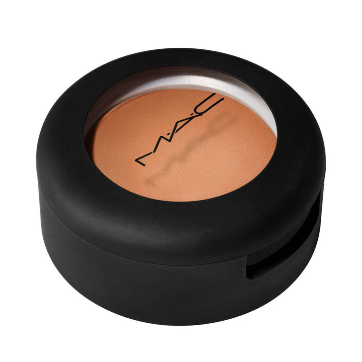 MAC Powderkiss Eyeshadow 1