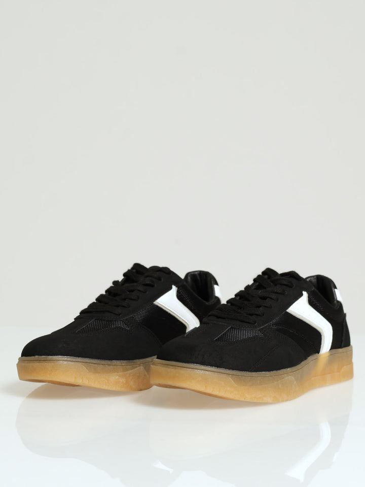 Court Sneaker With Gum Sole - Black