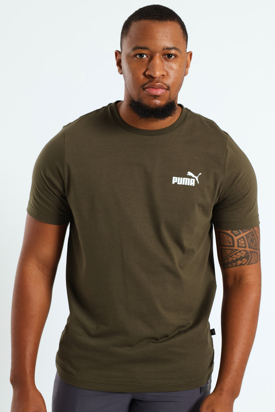 Essential Small Logo Tee - Olive