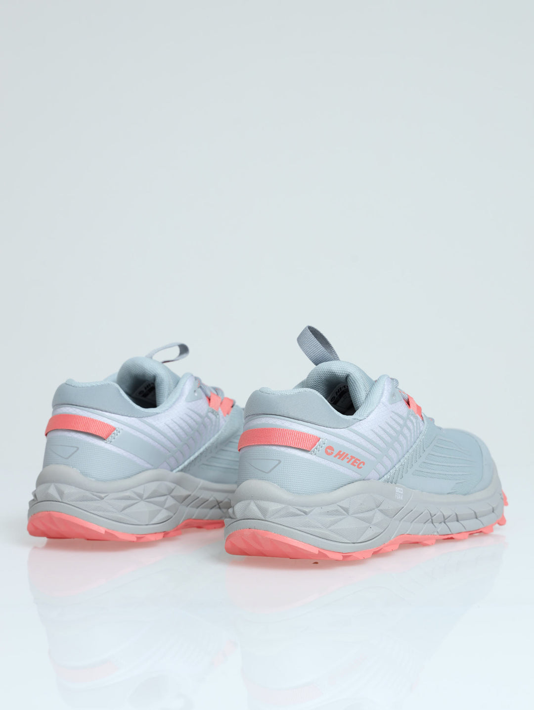 Fuse Trail Sneaker - Grey