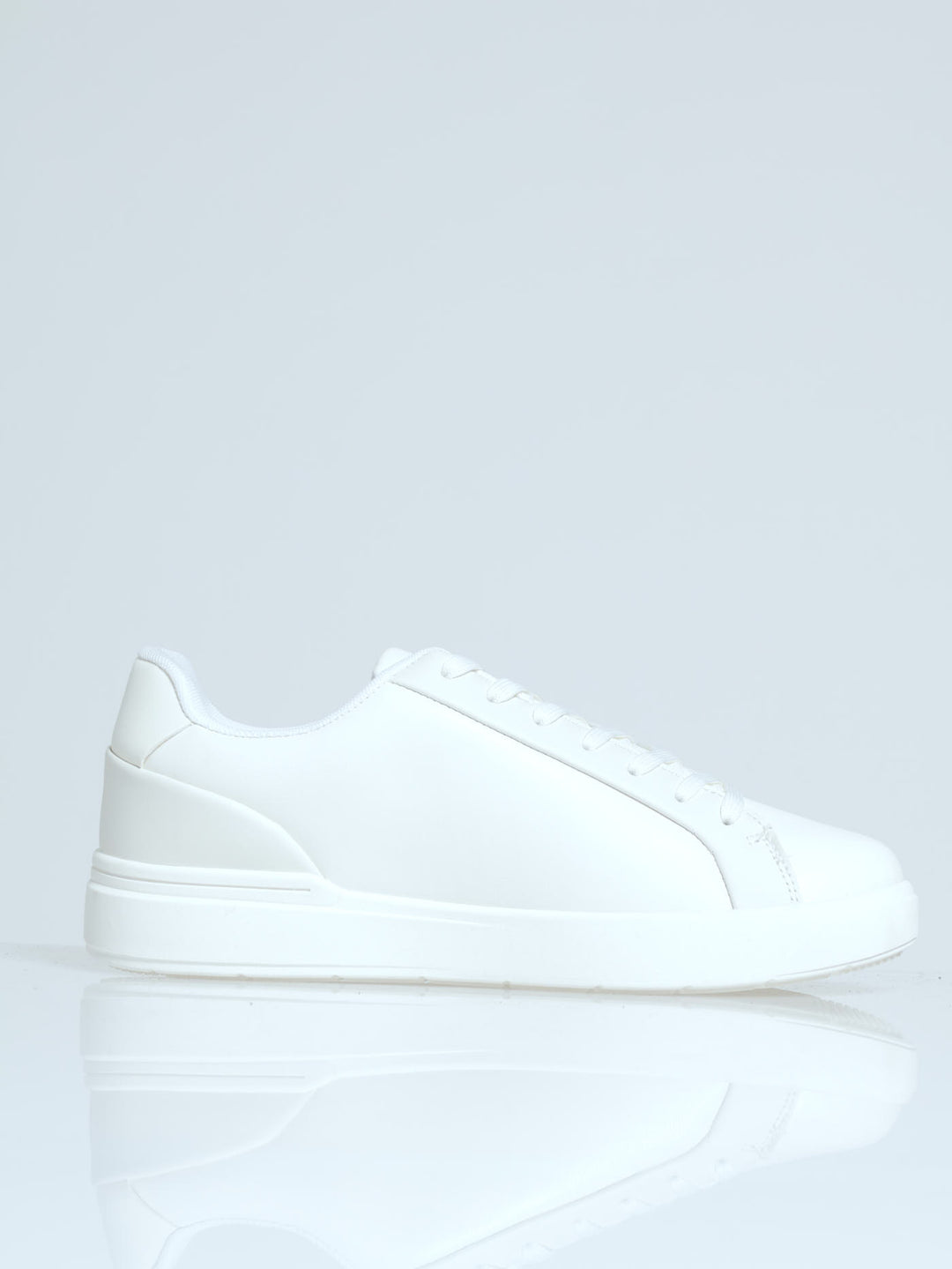 1-Up Plain Lace Up Sneaker - White