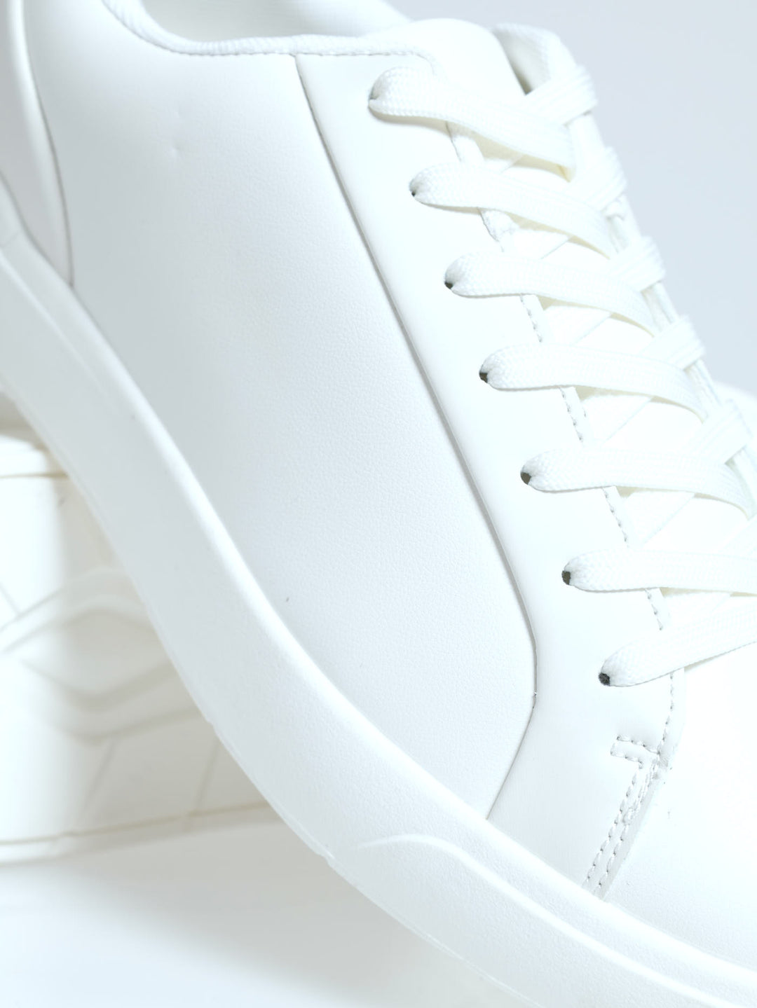 1-Up Plain Lace Up Sneaker - White