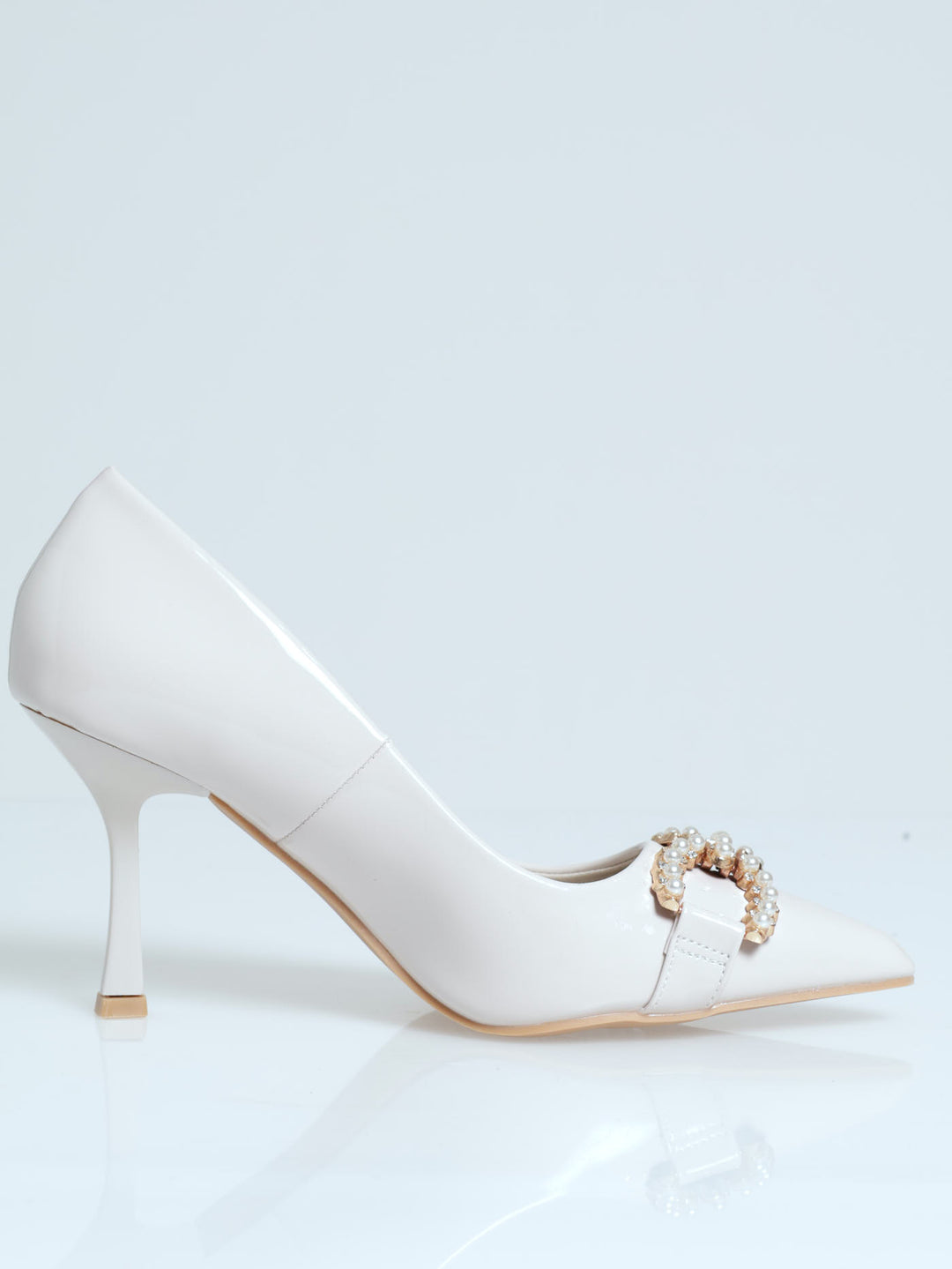 Tapered Metal Trim Court Heel - Off White