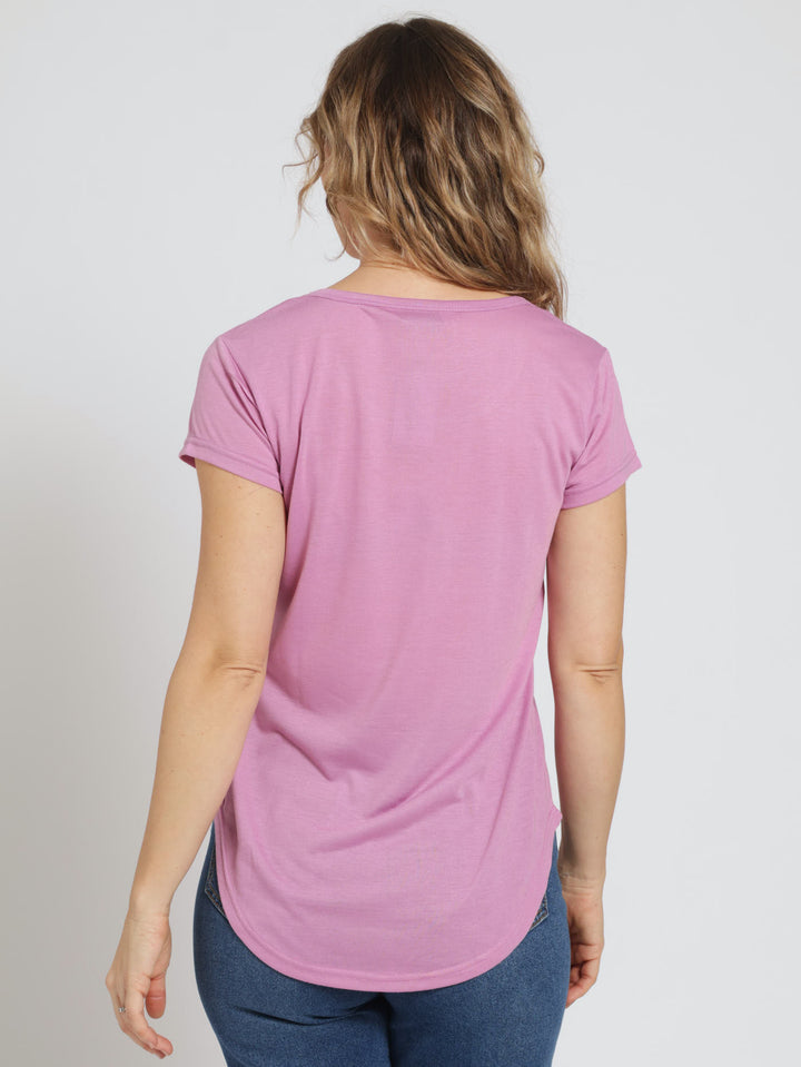 Basic Pocket Tee - Mauve