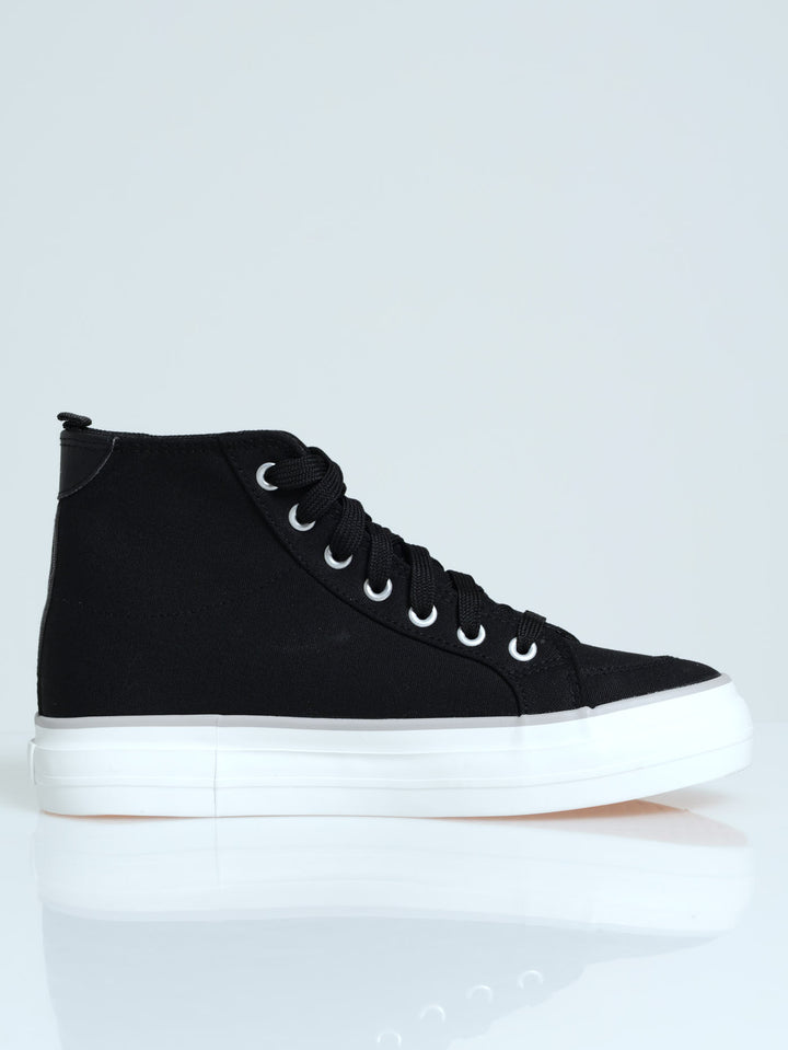 Ember Hi Top Sneaker - Black/White