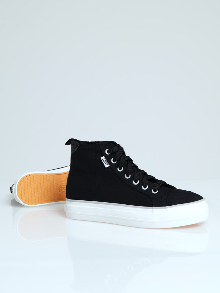 Ember Hi Top Sneaker - Black/White