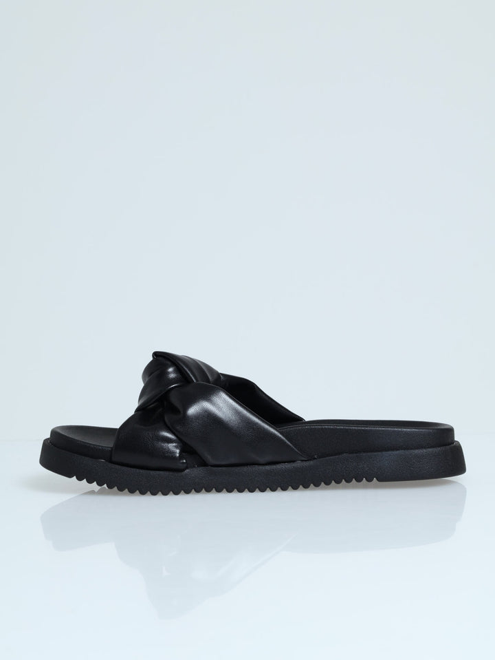 Knotted Band Flatform Mule Sandal - Black