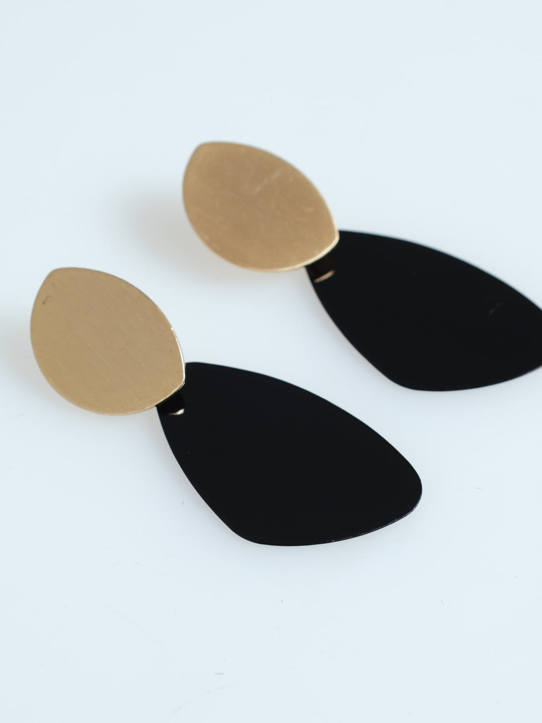 Brushed Drop Earring - Gold/Black