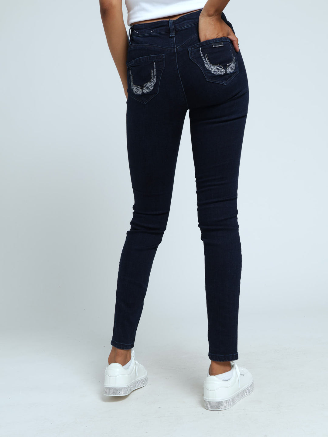 Mid Waist Skinny With A Curved Hem Jeans - Blue/Black