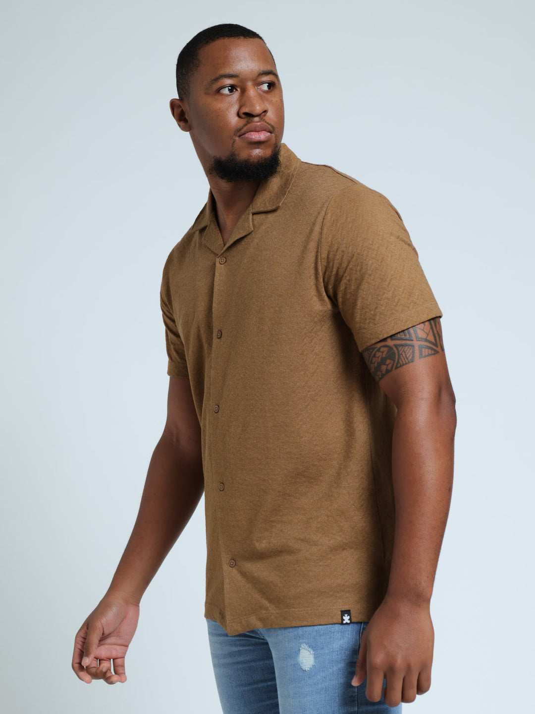 Wave Peak Knit Shirt - Khaki