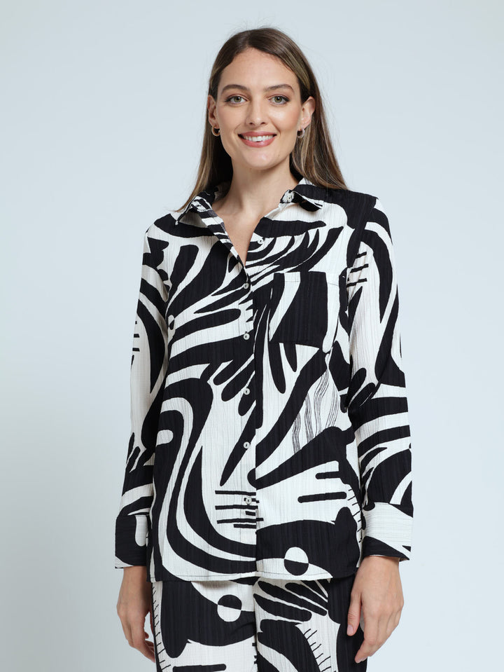 Textured Plisse Shirt - Black/White