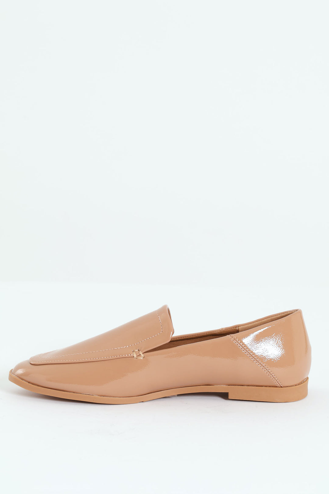 Crinkle Patent Plain Loafer - Natural