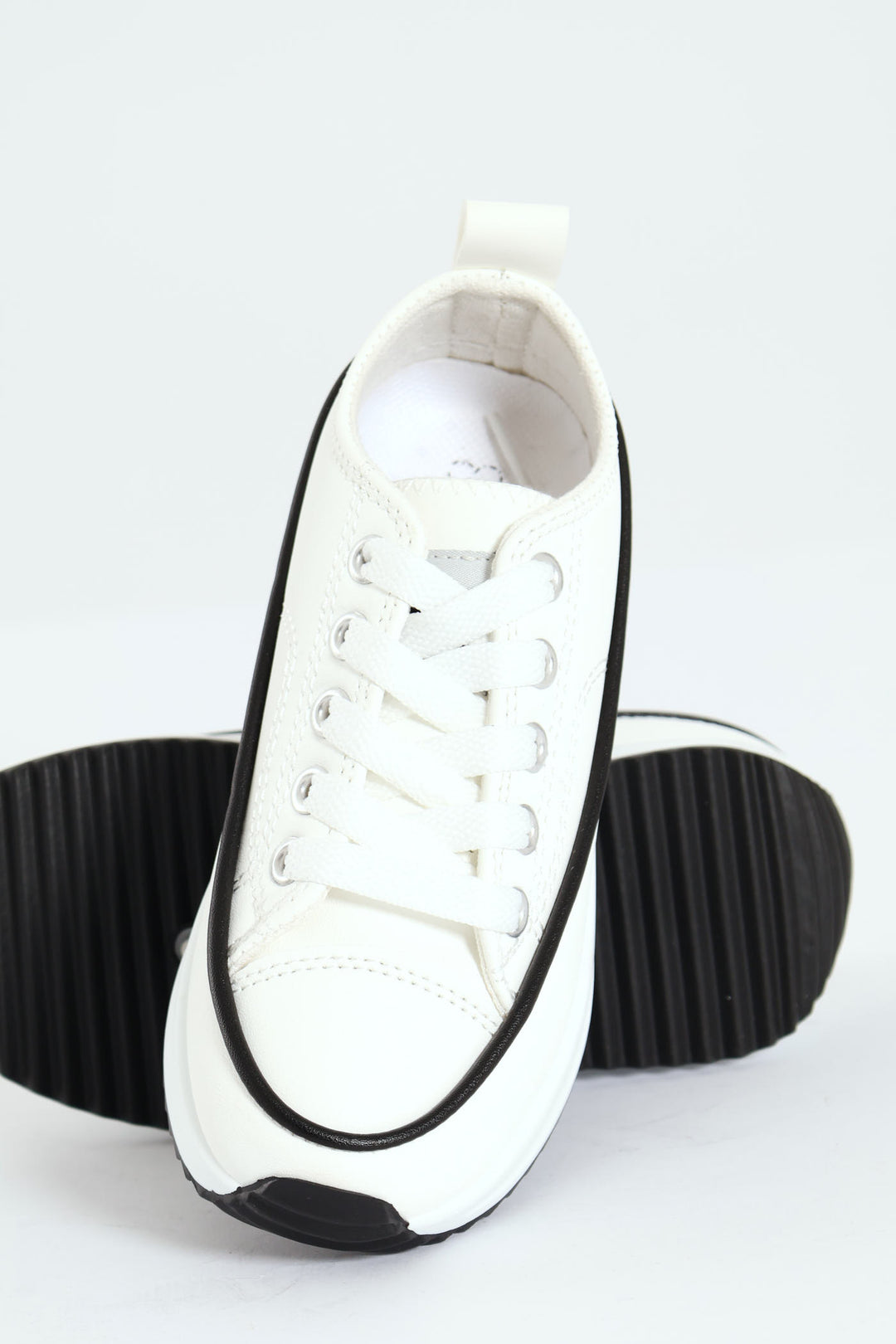 Girls Casey Platform Sneaker - White