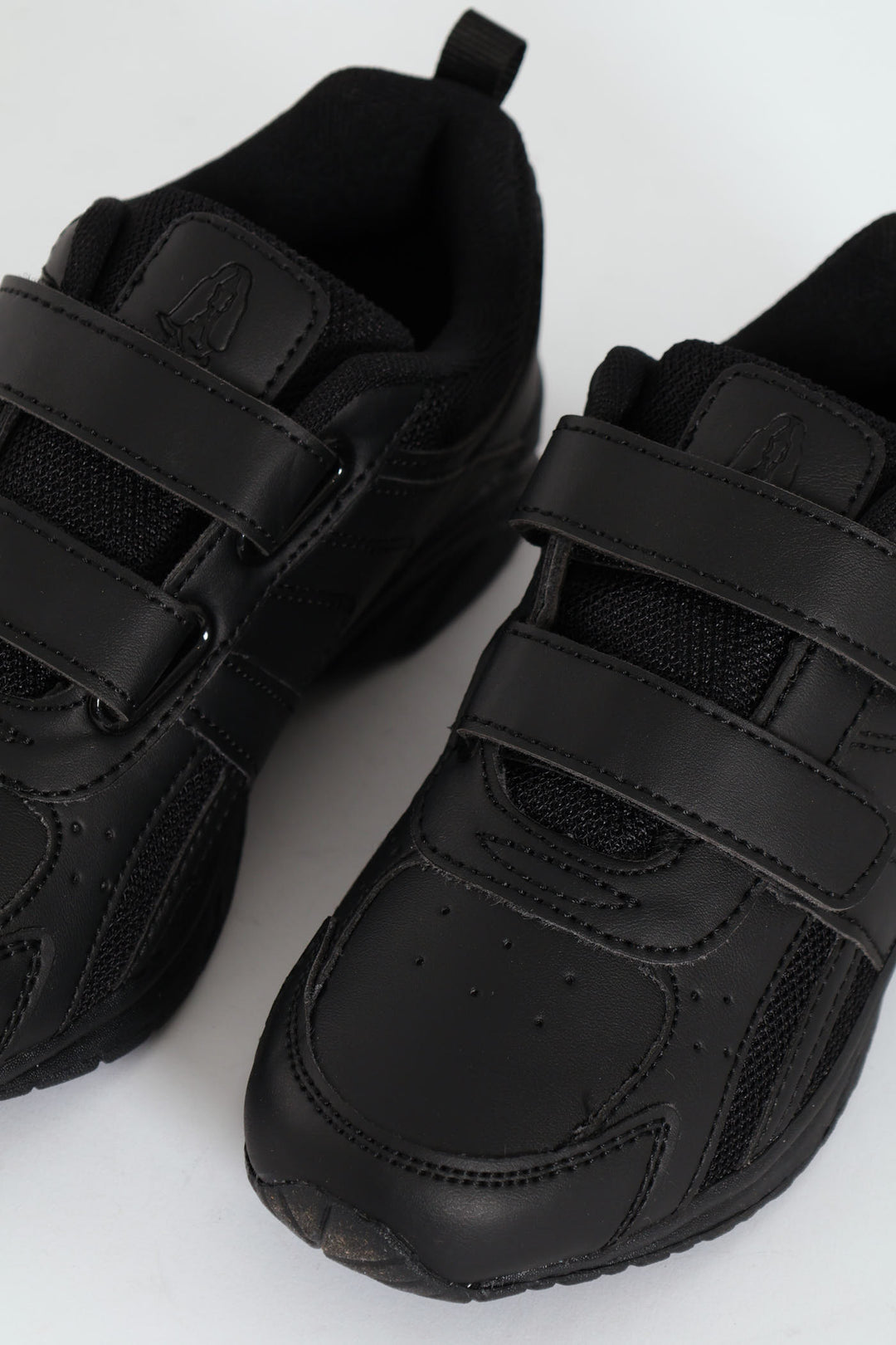 Pre-Boys Deuce Sneaker - Black