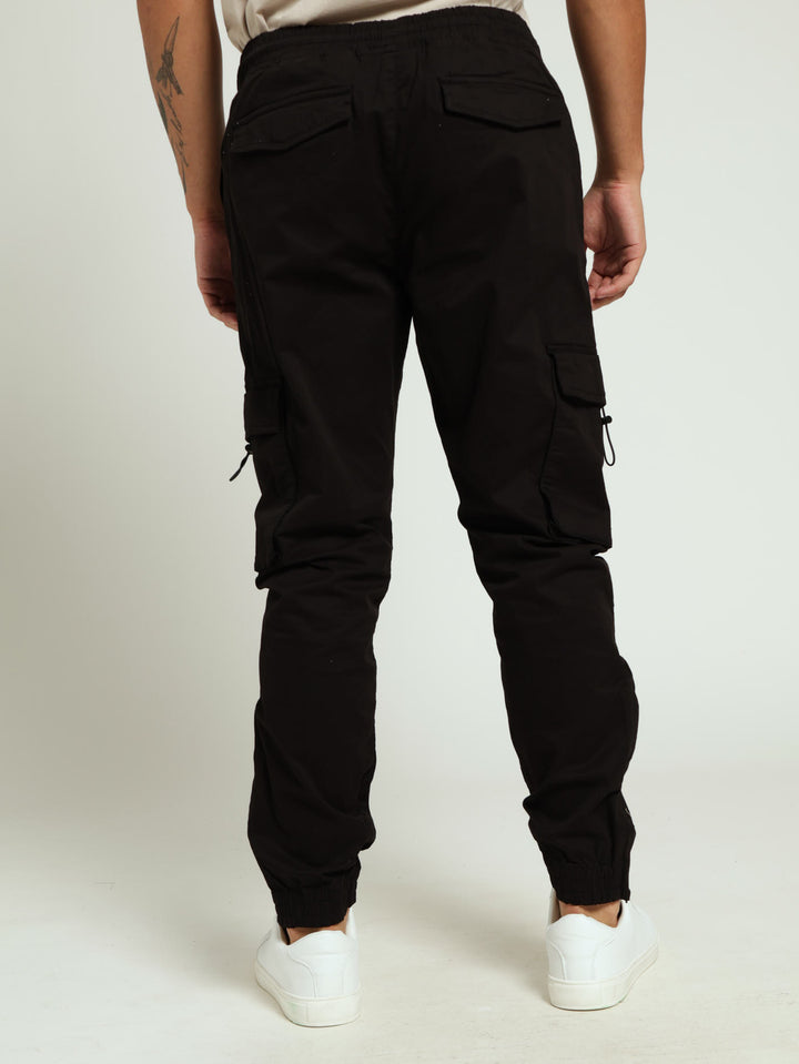 Bungee Toggle Pocket Cargo Jogger - Black