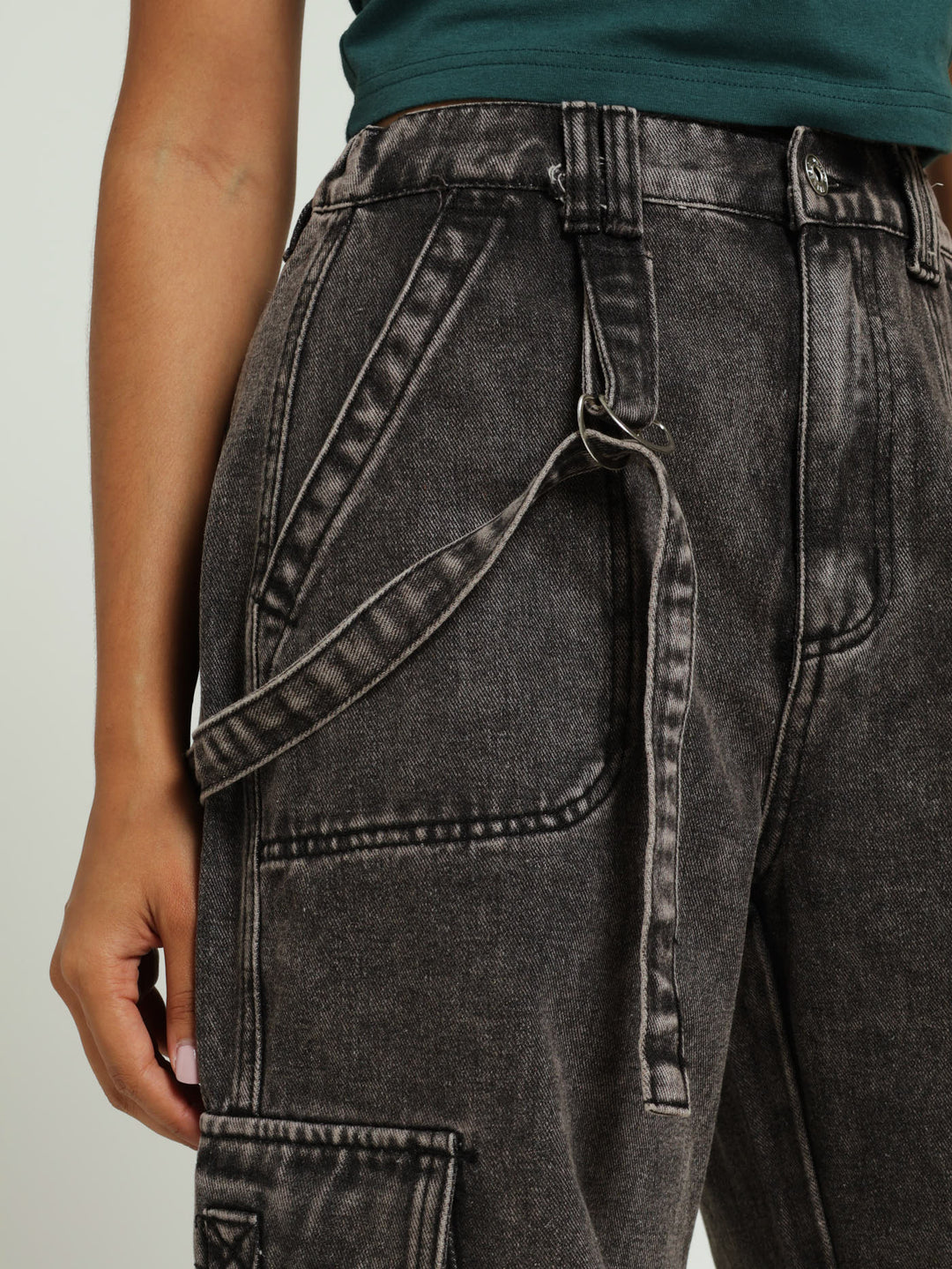 Strap Cargo Jean - Black/Grey