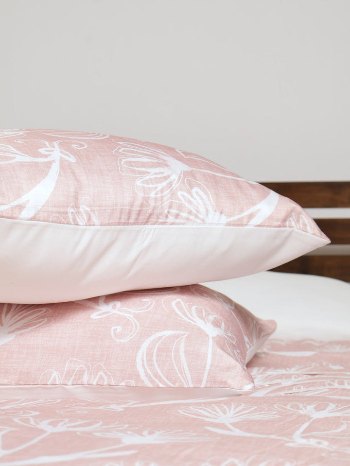 Cashmere Floral Pleated Duvet - Blush