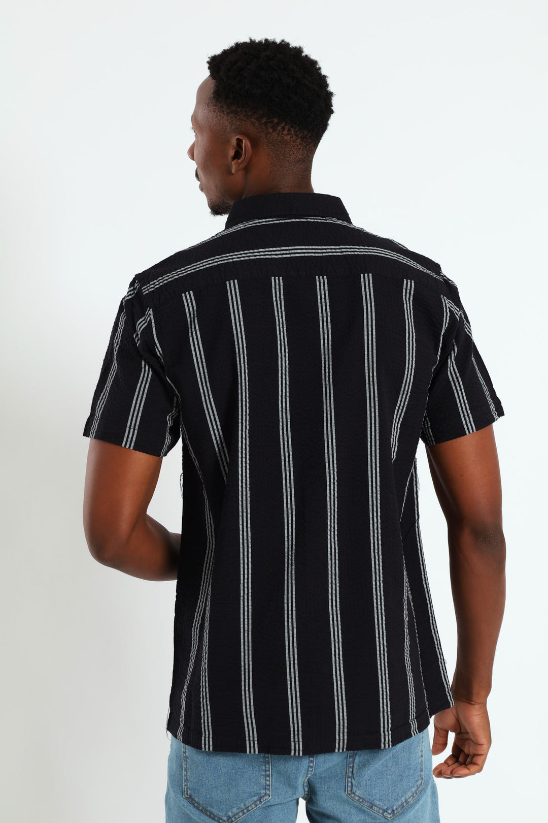 Seersucke Regular Collar Stripe Shirt - Black/White