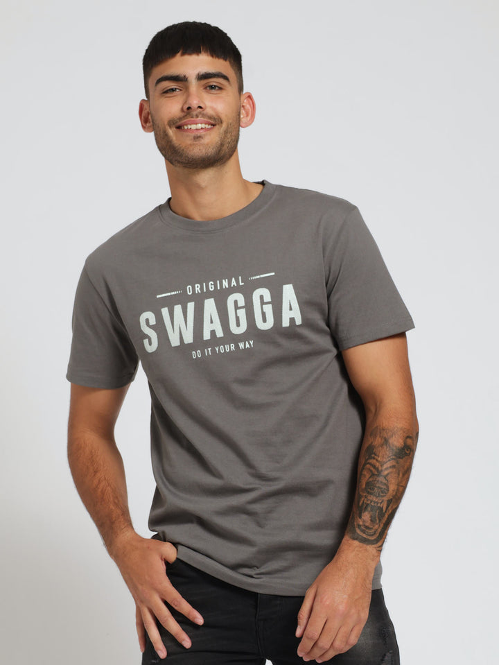 Basic Print Tee - Charcoal