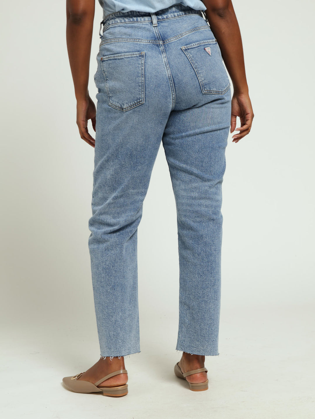 High Rise Mom Jean - Light Wash