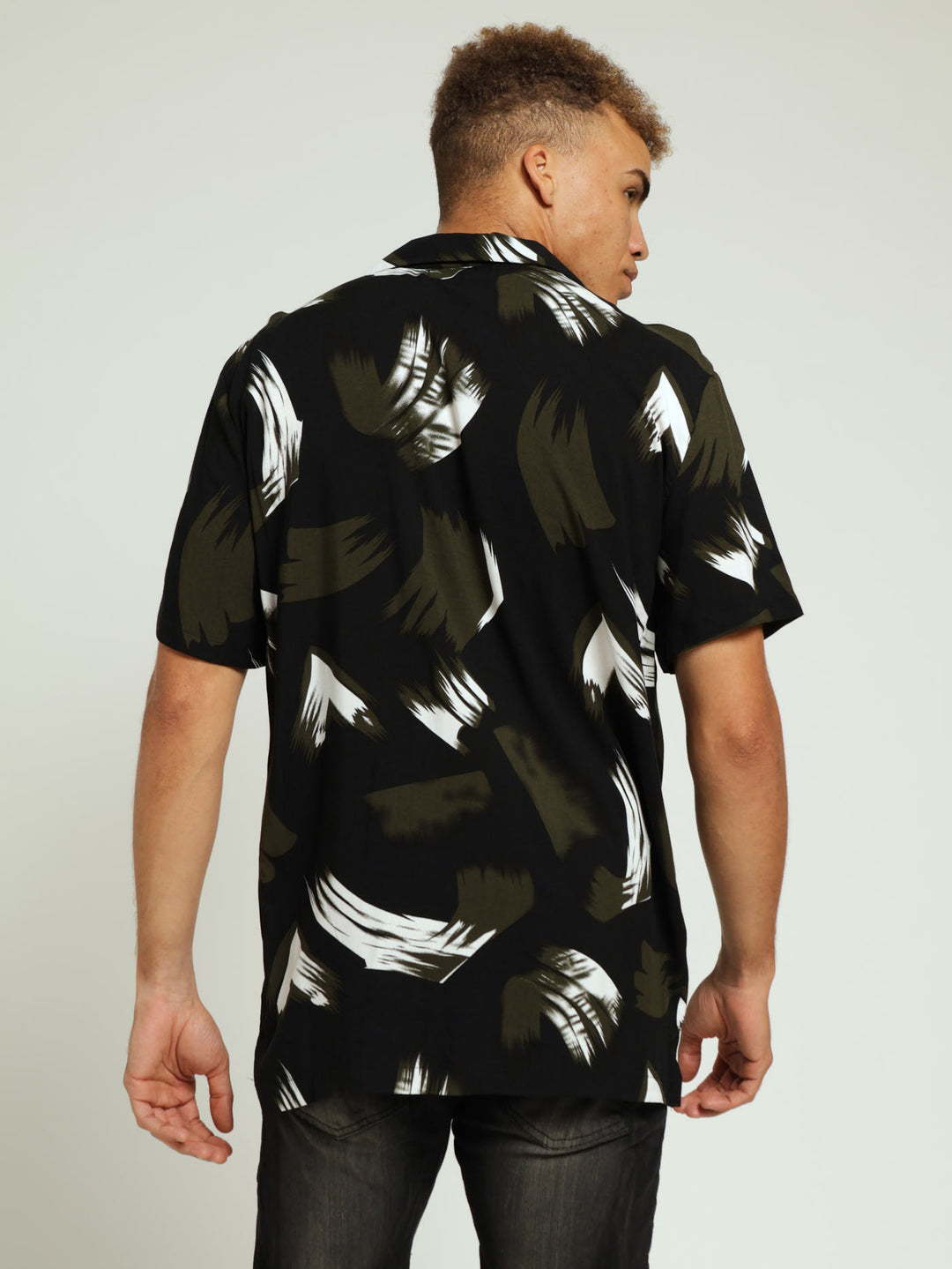 Viscose Swirl Print Tee - Black/White