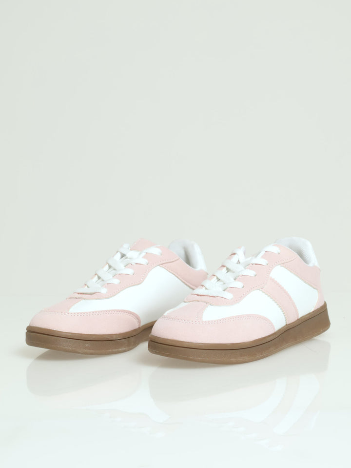 Girls Gum Sole Sneaker - Pink