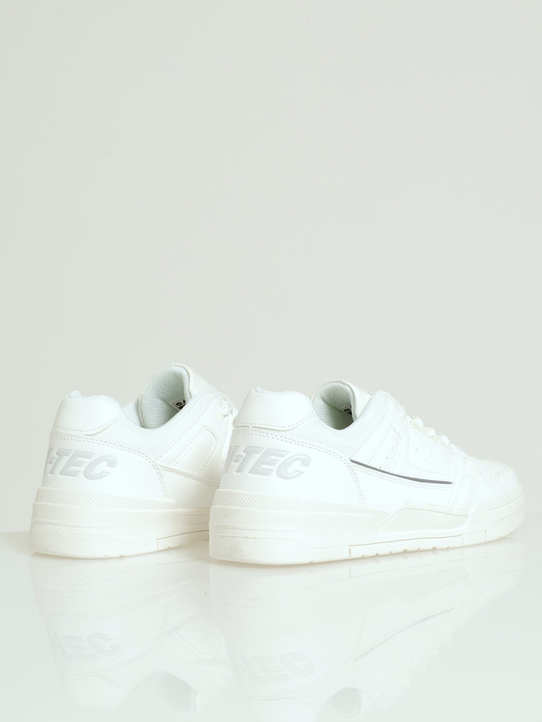 Freeline Sneaker - White