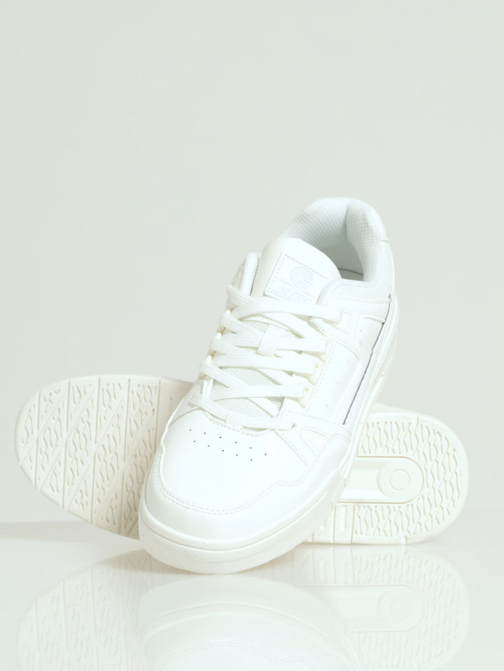 Freeline Sneaker - White