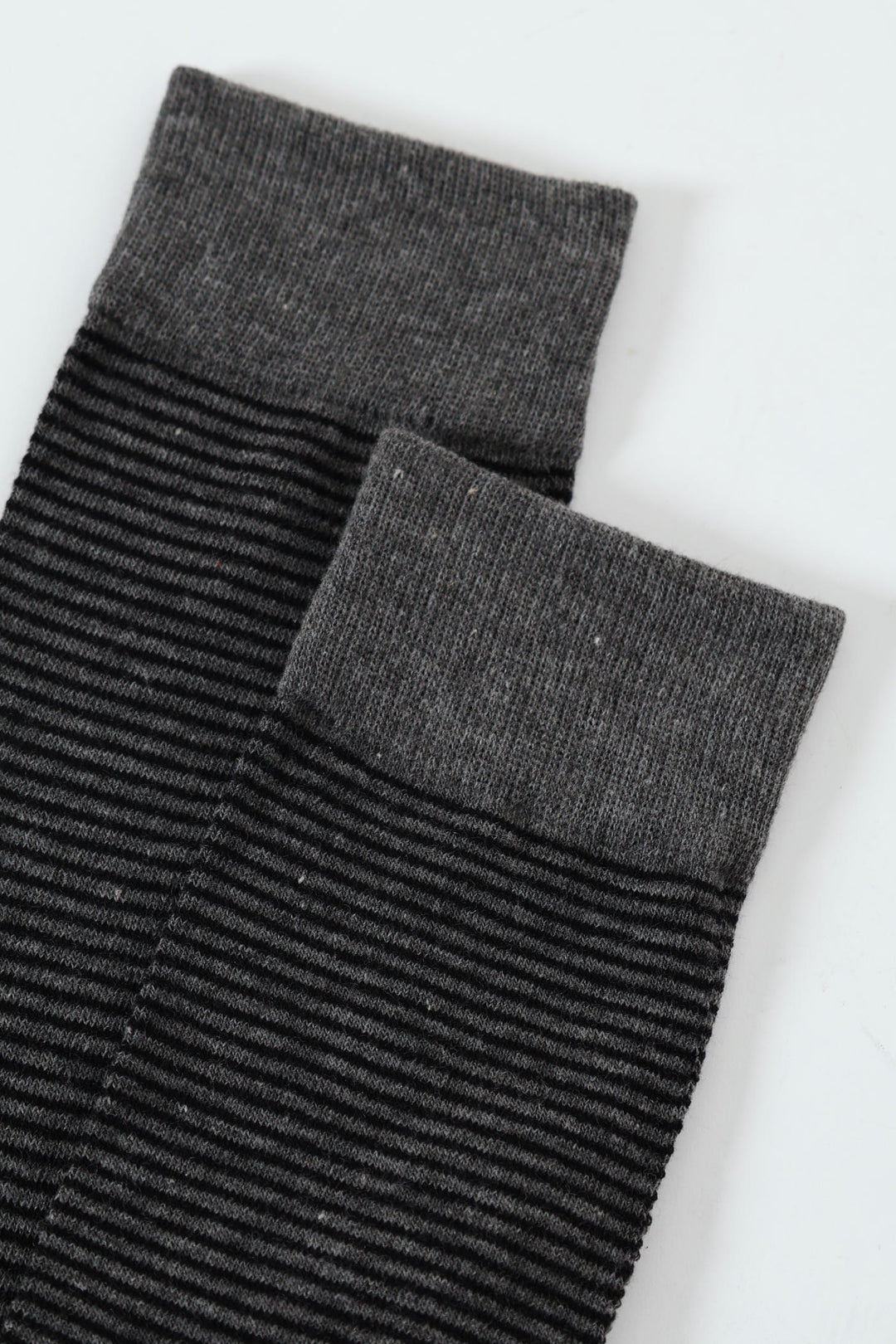 Single Thin Stripe Ankle Socks - Black/Grey