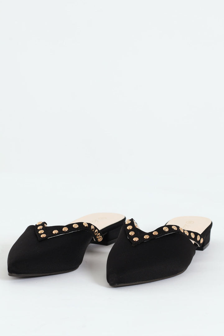 V Cut Pearl Push In Pointy Pump - Black