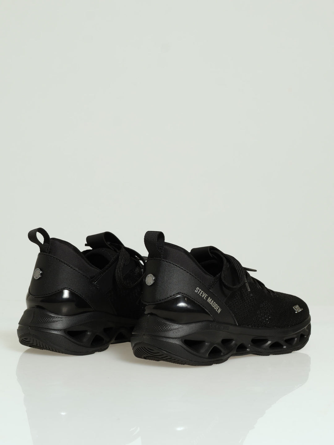 Surge Sneaker - Black