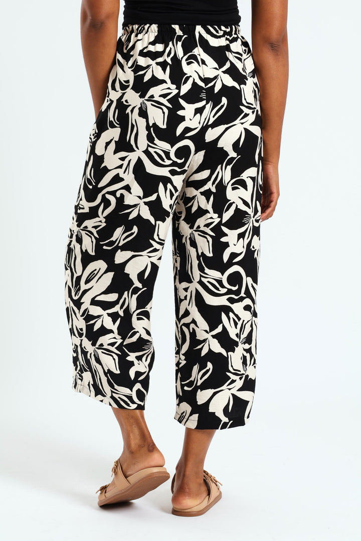 Printed Pull On Linen Capri Pants - Black/Beige