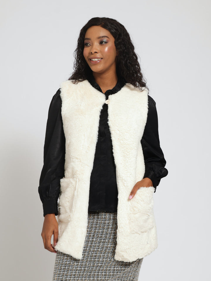 Fur Gilet Jacket With Patch Pockets - Vanilla