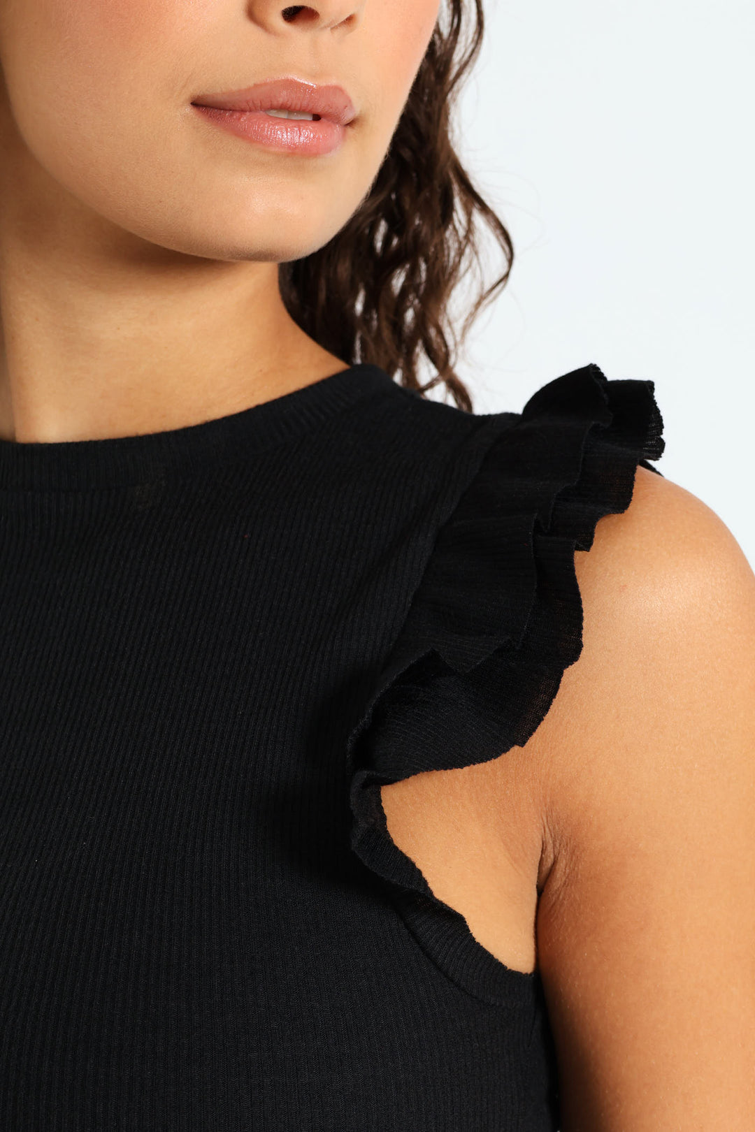 Rib Frill Tank - Black