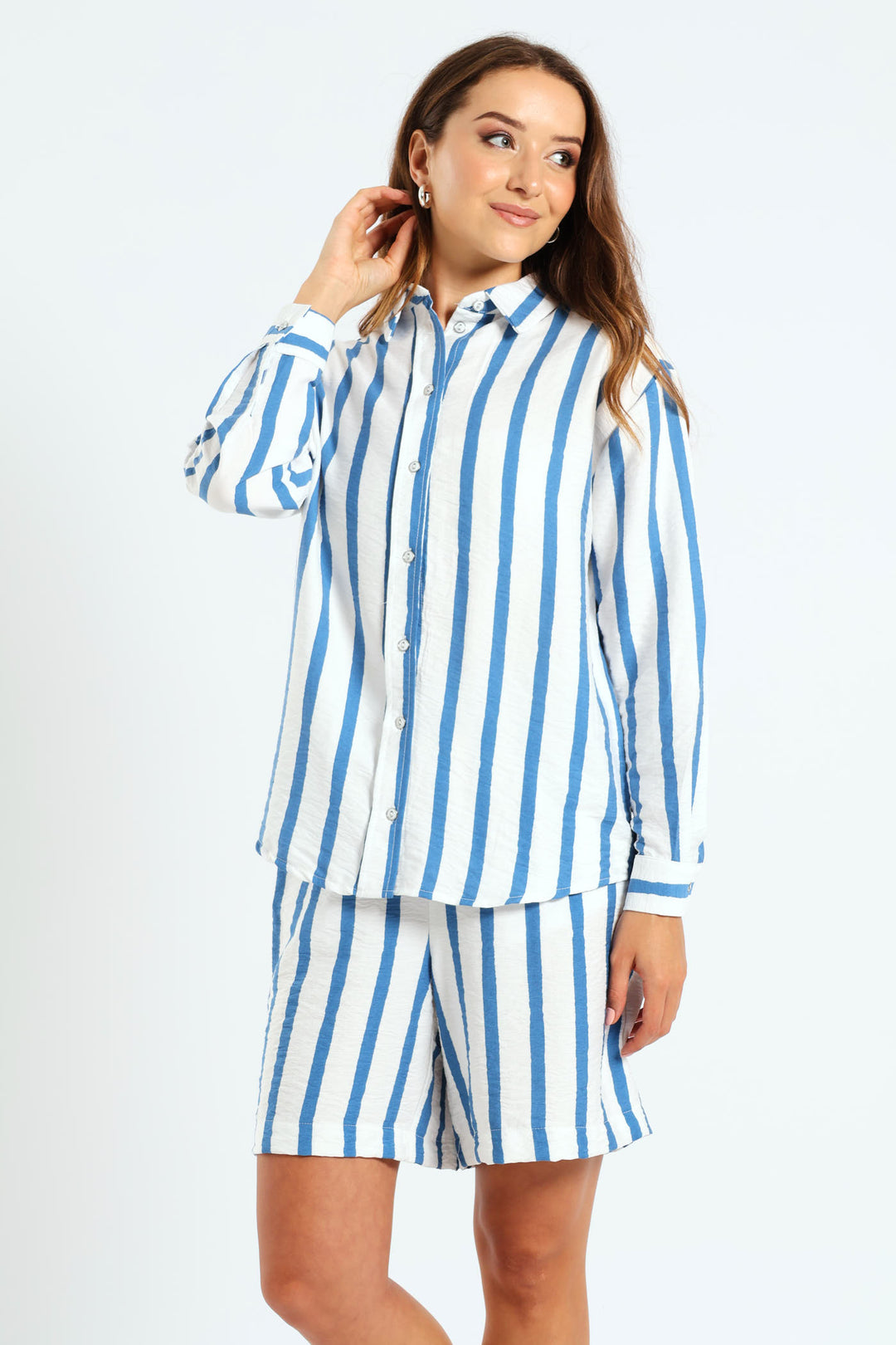 Wavy Stripe Oversized Shirt - White/Blue