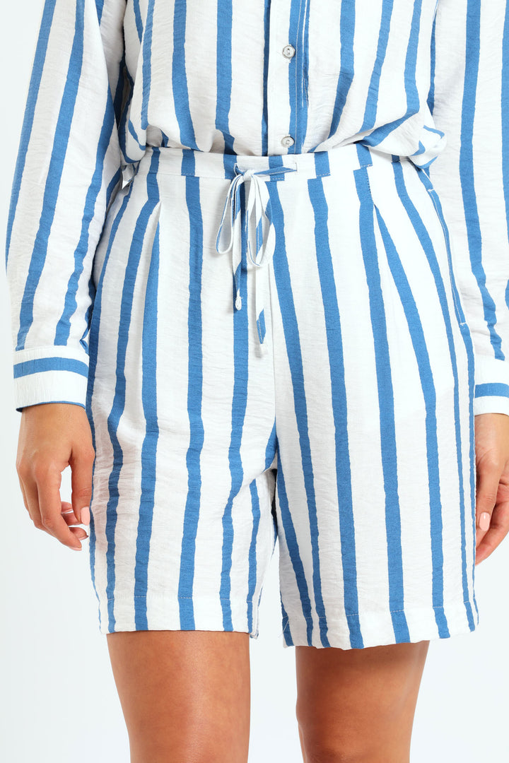 Wavy Stripe Mid Thigh Pull On Short - White/Blue