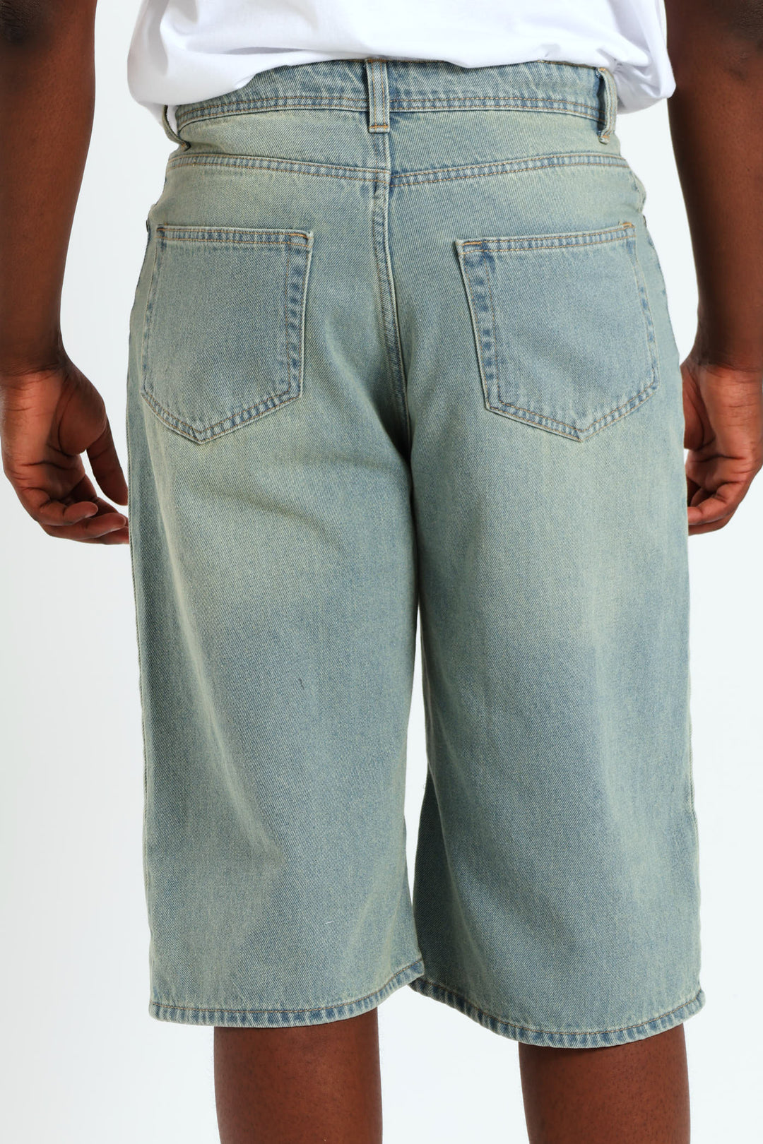 Baggy Denim Short - Light Wash