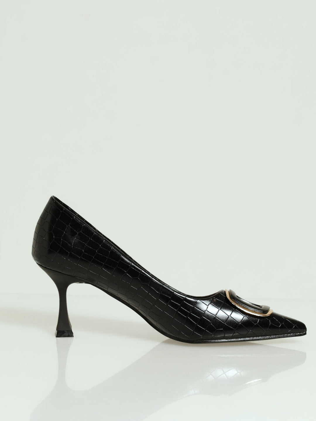 Croc Embossed Court Heel With Black & Gold Trim