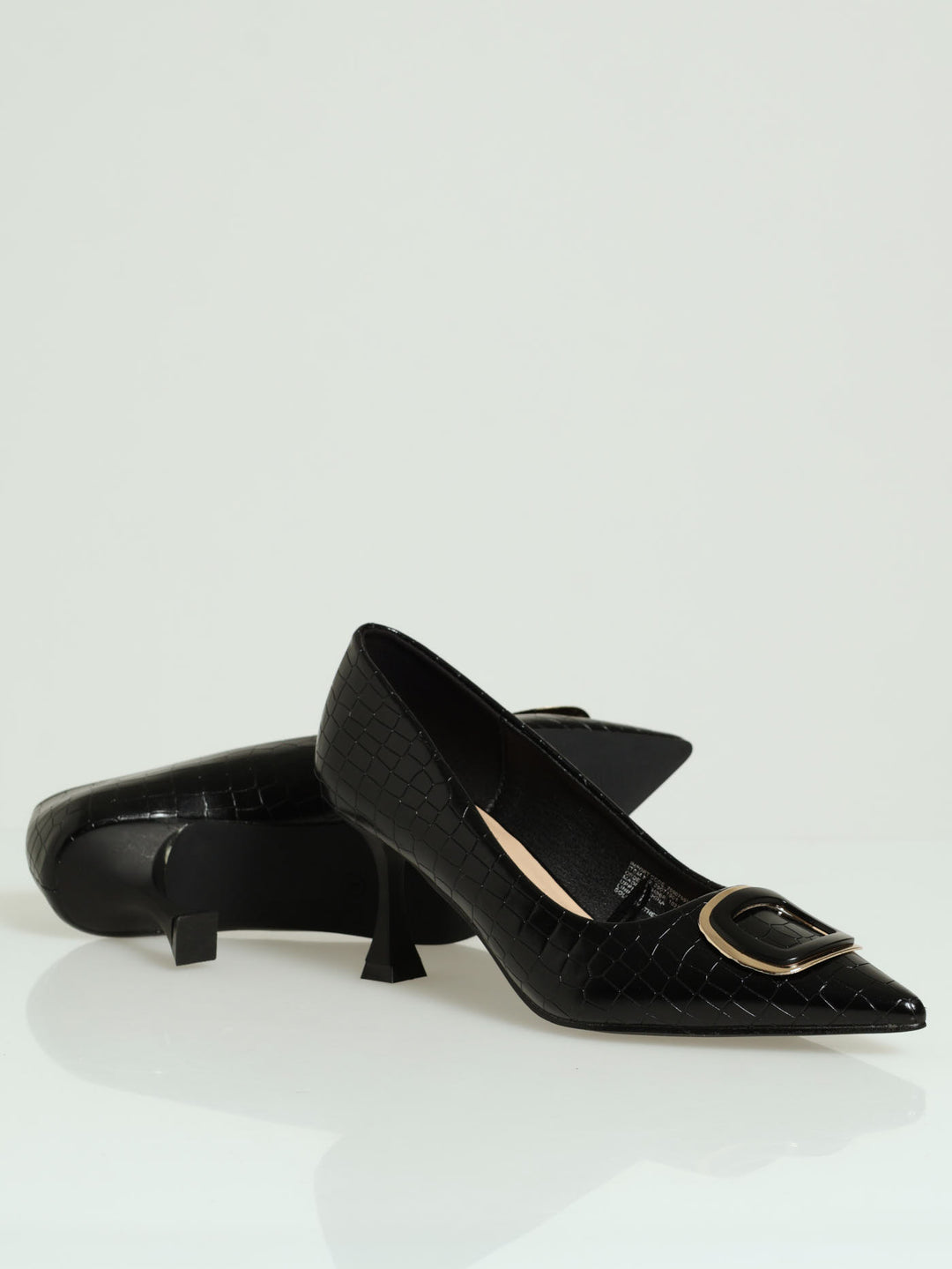 Croc Embossed Court Heel With Black & Gold Trim